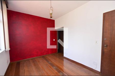 Sala de apartamento à venda com 3 quartos, 77m² em Floresta, Belo Horizonte