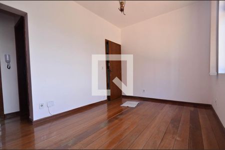 Sala de apartamento à venda com 3 quartos, 77m² em Floresta, Belo Horizonte