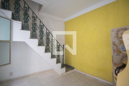 Sala de casa para alugar com 2 quartos, 51m² em Tenente Jardim, São Gonçalo