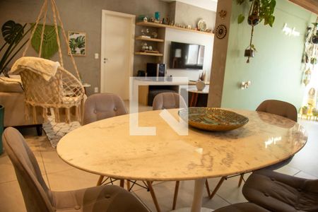 Apartamento para alugar com 88m², 2 quartos e 2 vagas Apartamento para alugar com 88m², 2 quartos e 2 vagasSala