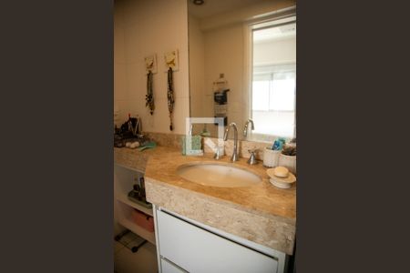 Apartamento para alugar com 88m², 2 quartos e 2 vagas Apartamento para alugar com 88m², 2 quartos e 2 vagasBanheiro da Suíte