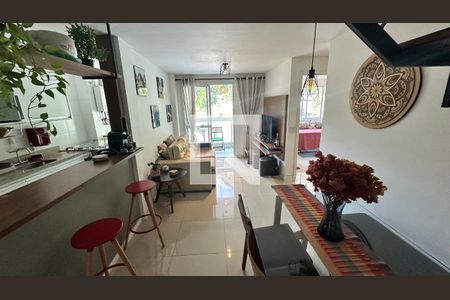 Sala de apartamento à venda com 2 quartos, 133m² em Vargem Pequena, Rio de Janeiro