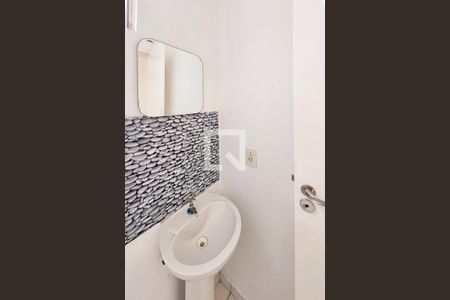 Lavabo  de apartamento para alugar com 2 quartos, 97m² em Jardim California, Jacareí