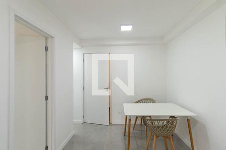 Sala de apartamento para alugar com 2 quartos, 44m² em Água Verde, Curitiba