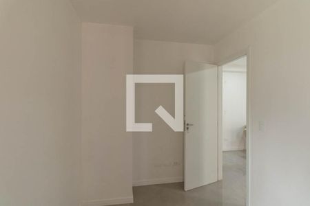 Quarto 1 de apartamento para alugar com 2 quartos, 44m² em Água Verde, Curitiba