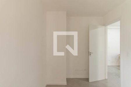 Quarto 1 de apartamento para alugar com 2 quartos, 44m² em Água Verde, Curitiba