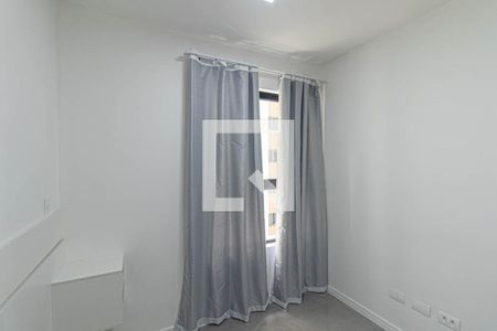 Quarto 2 de apartamento para alugar com 2 quartos, 44m² em Água Verde, Curitiba