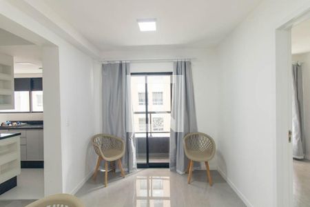 Sala de apartamento para alugar com 2 quartos, 44m² em Água Verde, Curitiba