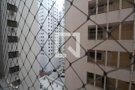 Vista de apartamento para alugar com 1 quarto, 50m² em Barra Funda, Guarujá