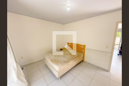 Quarto de casa para alugar com 2 quartos, 100m² em São João do Rio Vermelho, Florianópolis