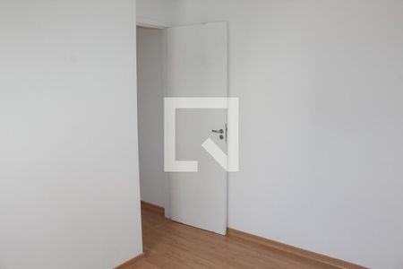 Quarto 1 de apartamento para alugar com 2 quartos, 45m² em Jardim Isis, Cotia