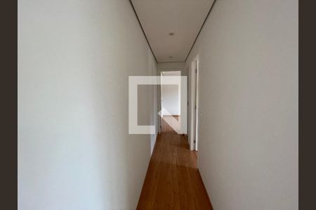 Corredor de apartamento para alugar com 2 quartos, 45m² em Jardim Isis, Cotia