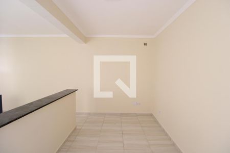 Sala / Cozinha de apartamento para alugar com 1 quarto, 72m² em Vila Piaui, São Paulo