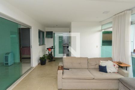 Sala de casa à venda com 3 quartos, 130m² em Inconfidentes, Contagem