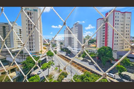 Vista de apartamento à venda com 2 quartos, 45m² em Santa Cruz, Belo Horizonte