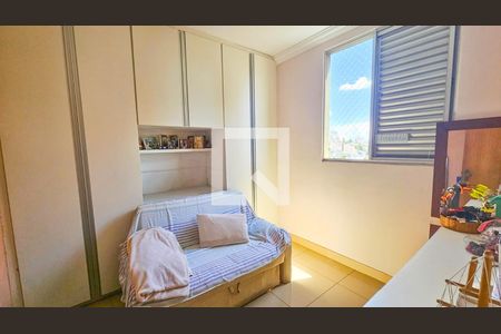 Quarto 2 de apartamento à venda com 2 quartos, 45m² em Santa Cruz, Belo Horizonte