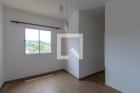 Sala de apartamento para alugar com 2 quartos, 45m² em Jardim Central, Cotia