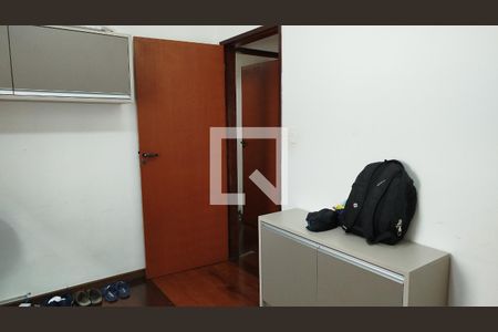 Quarto 1 de casa à venda com 5 quartos, 240m² em Vila California, São Paulo