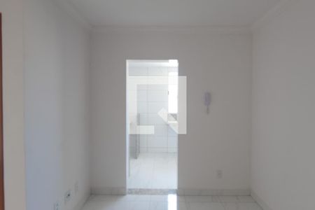 Sala de apartamento à venda com 2 quartos, 56m² em Piratininga, Belo Horizonte