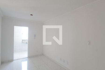 Sala de apartamento à venda com 2 quartos, 56m² em Piratininga, Belo Horizonte