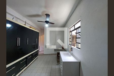 Sala/Cozinha e Quarto Integrados de casa para alugar com 1 quarto, 75m² em Jardim dos Prados, São Paulo