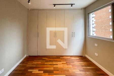 Suíte de apartamento à venda com 3 quartos, 107m² em Pinheiros, São Paulo