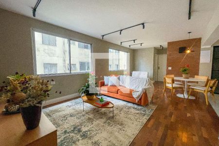 Sala de apartamento à venda com 3 quartos, 107m² em Pinheiros, São Paulo