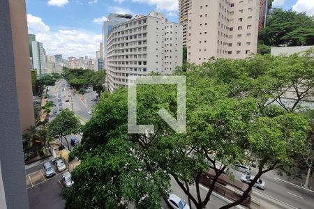 Sala - Vista de apartamento à venda com 2 quartos, 50m² em Consolação, São Paulo