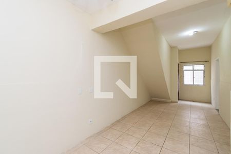 Sala de casa de condomínio para alugar com 2 quartos, 72m² em Bonsucesso, Rio de Janeiro