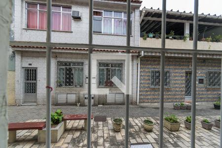 Vista do Quarto 1 de casa de condomínio para alugar com 2 quartos, 72m² em Bonsucesso, Rio de Janeiro