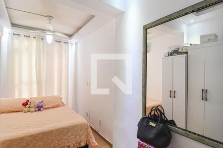 Quarto de apartamento à venda com 1 quarto, 40m² em Fátima, Niterói