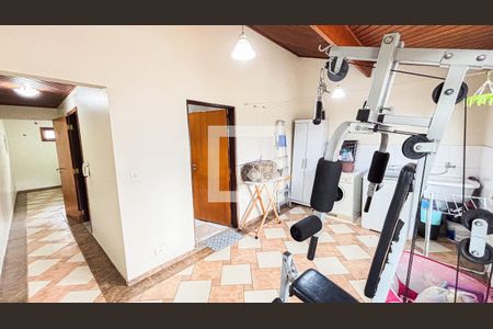 Casa à venda com 315m², 3 quartos e 4 vagas Casa à venda com 315m², 3 quartos e 4 vagasSótão - Academia