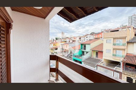 Casa à venda com 315m², 3 quartos e 4 vagas Casa à venda com 315m², 3 quartos e 4 vagasVaranda da Suíte 1