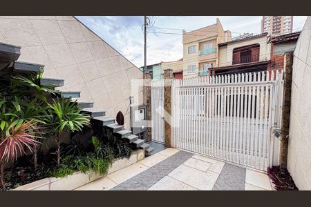 Casa à venda com 315m², 3 quartos e 4 vagas Casa à venda com 315m², 3 quartos e 4 vagasGaragem