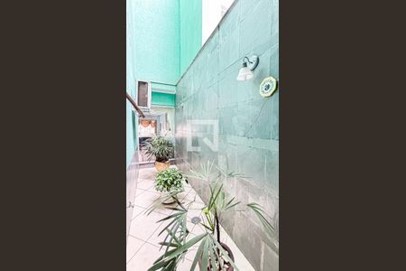 Casa à venda com 315m², 3 quartos e 4 vagas Casa à venda com 315m², 3 quartos e 4 vagasSala - Jardim de Inverno