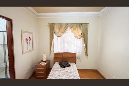 Casa à venda com 315m², 3 quartos e 4 vagas Casa à venda com 315m², 3 quartos e 4 vagasSuíte 3