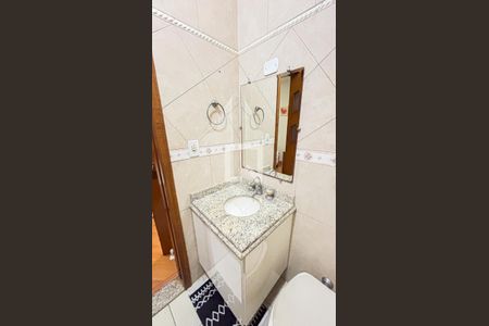 Casa à venda com 315m², 3 quartos e 4 vagas Casa à venda com 315m², 3 quartos e 4 vagasBanheiro da Suíte 2