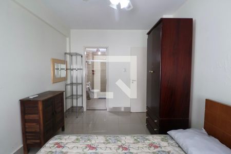 Quarto Suíte de apartamento para alugar com 3 quartos, 90m² em Jardim Las Palmas, Guarujá