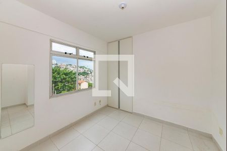 Quarto 1 de apartamento para alugar com 2 quartos, 118m² em Grajaú, Belo Horizonte