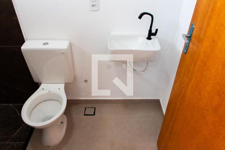 BANHEIRO de kitnet/studio para alugar com 1 quarto, 23m² em Jardim Santa Genebra, Campinas