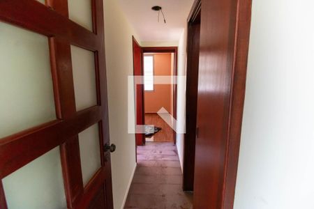 Corredor  de apartamento à venda com 2 quartos, 70m² em Icaraí, Niterói