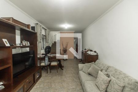 Sala de casa à venda com 3 quartos, 160m² em Vila Nhocuné, São Paulo