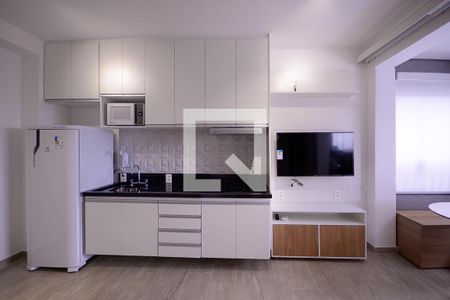 Quarto/Cozinha de apartamento para alugar com 1 quarto, 32m² em Vila Gumercindo, São Paulo