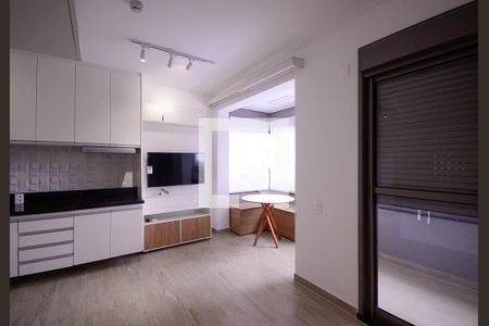 Quarto/Cozinha de apartamento para alugar com 1 quarto, 32m² em Vila Gumercindo, São Paulo