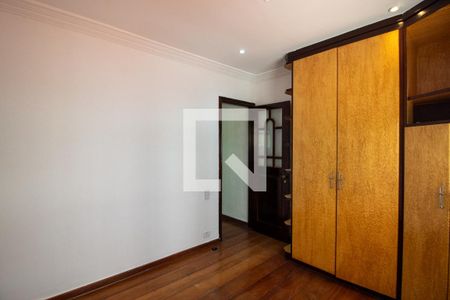 Quarto 2 de casa de condomínio para alugar com 3 quartos, 163m² em Jardim Lucia, São Paulo