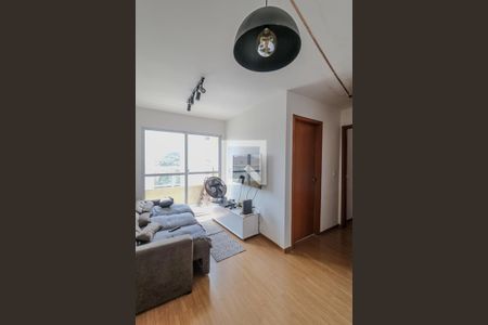 Sala de apartamento para alugar com 2 quartos, 58m² em Água Santa, Rio de Janeiro