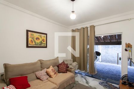 Sala de casa para alugar com 4 quartos, 205m² em Jardim dos Comerciários, Belo Horizonte