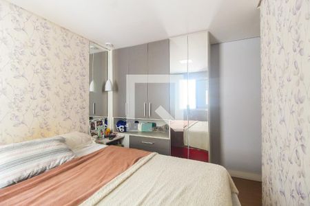 Quarto 1 de apartamento à venda com 2 quartos, 46m² em Vila Carmosina, São Paulo