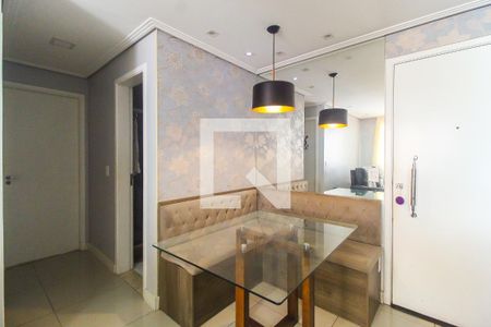 Sala de apartamento à venda com 2 quartos, 46m² em Vila Carmosina, São Paulo