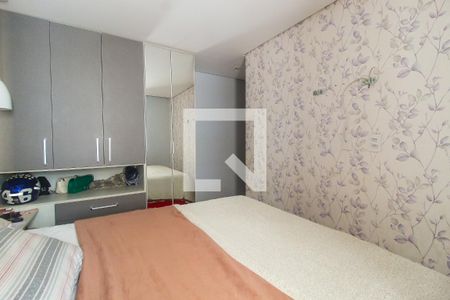 Quarto 1 de apartamento à venda com 2 quartos, 46m² em Vila Carmosina, São Paulo